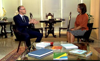 O advogado-geral da União, André Luiz Mendonça, é o entrevistado do programa Impressões