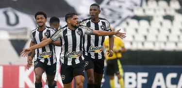 Botafogo 4 x 0 Londrina