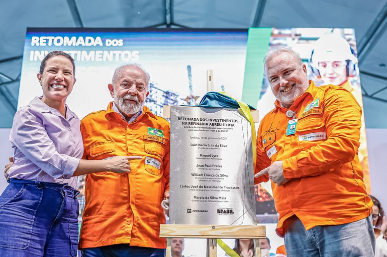 Ipojuca (PE), 18.01.2024 – Presidente da República, Luiz Inácio Lula da Silva, participa de Cerimônia de Retomada das Obras da Refinaria Abreu e Lima, em Ipojuca (PE), com as presenças da Governadora de Pernambuco, Raquel Lira, e do Presidente da Petrobras, Jean Paul Prates. Foto: Ricardo Stuckert/PR