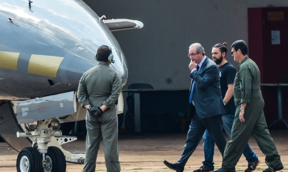 O ex-presidente da Câmara, Eduardo Cunha, foi preso na manhã de hoje pela Polícia Federal em Brasília