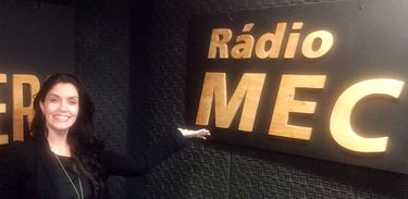 Joyce Cândido na Rádio MEC