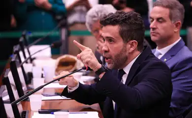 Brasília (DF), 15/07/2025 - O Conselho de Ética e Decoro Parlamentar da Câmara votou pela suspensão temporária por três meses do mandato do deputado André Janones por procedimento incompatível com o decoro. Foto: Lula Marques/Agência Brasil