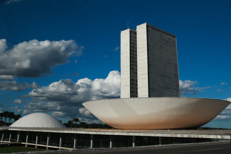 Líderes têm até hoje para indicar relatores setoriais para o Orçamento