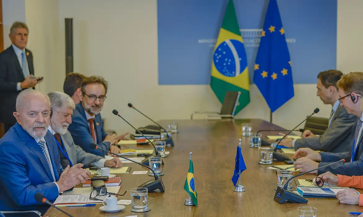 Nova York (NY), 23/09/2024 - Presidente da República, Luiz Inácio Lula da Silva, durante encontro bilateral com a presidente da Comissão Europeia, Ursula von der Leyen, na Missão Permanente do Brasil junto às Nações Unidas. Foto: Ricardo Stuckert/PR