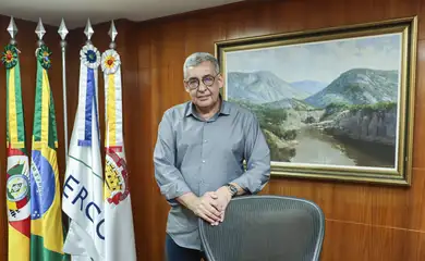 Porto Alegre (RS), 01/05/2025 - Prefeito de Porto Alegre, Sebastião Melo, fala com agência Brasil.
Ha um ano o estado foi atingido por temporais que afetou mais de 400 municípios gaúchos, tiveram bairros inteiros alagados. A maior tragédia climática da história, deixou pelo menos 147 mortos e afetou mais de 2,1 milhões de pessoas.
Foto: Joédson Alves/Agência Brasil