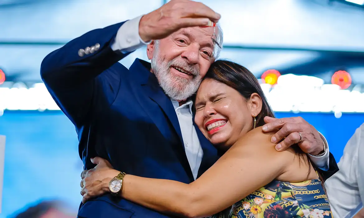 Macapá (AP), 13/02/2025 - Presidente da República, Luiz Inácio Lula da Silva, durante cerimônia de celebração da doação da Área de Patrimônio da União “Gleba Cumaú” (Área J) ao Governo do Estado do Amapá e de anúncio da entrega do Conjunto Habitacional Nelson dos Anjos. Foto: Ricardo Stuckert/PR