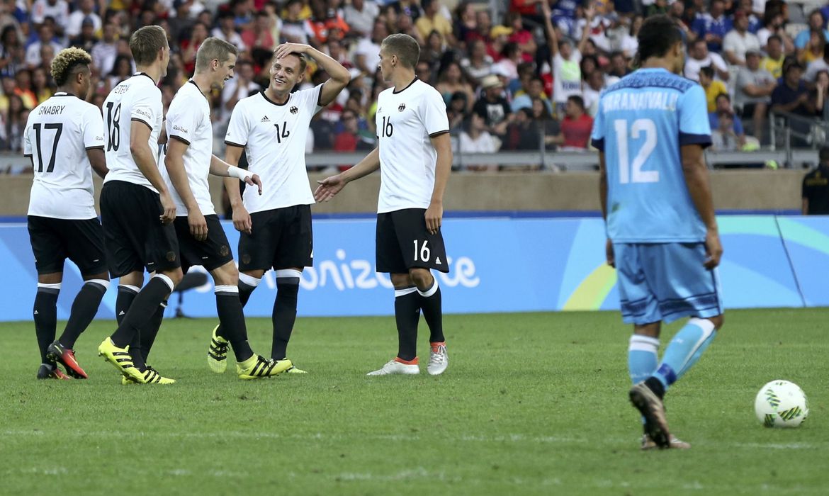 Alemanha venceu Fiji por 10 a 0 no Mineirão