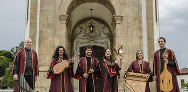 O Códex Sanctíssima se dedica à pesquisa e interpretação do repertório musical do período medieval