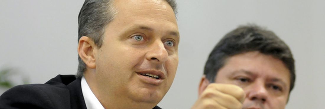 PSB disputa sete prefeituras no segundo turno PSB disputa sete prefeituras no segundo turno