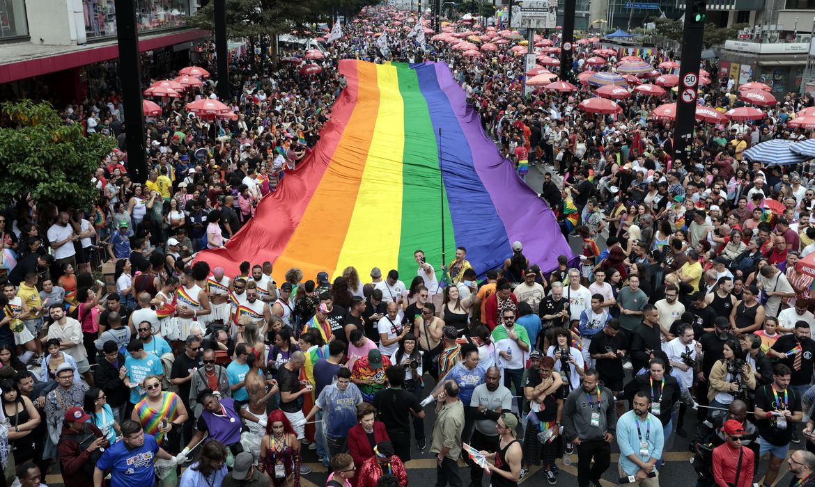 São Paulo (SP), 21/06/2025. 29ª Parada do Orgulho LGBT+. Foto: Paulo Pinto/Agência Brasil