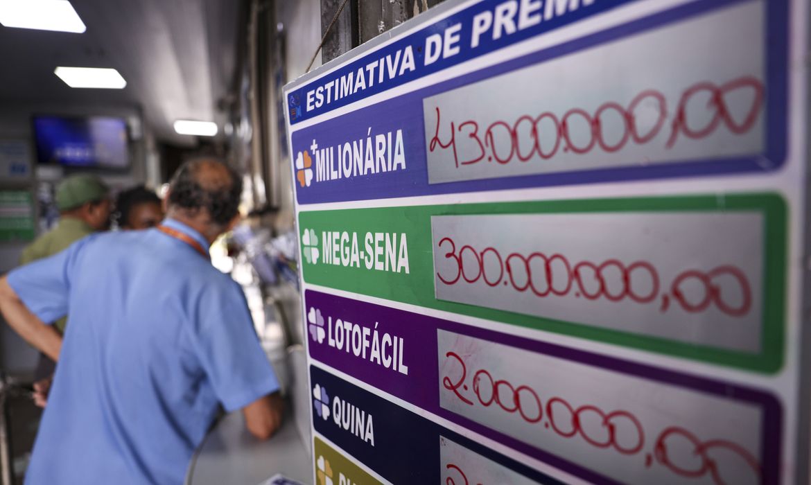 Dois apostadores dividem prêmio de R$ 336,3 milhões no sorteio especial de 30 anos da Mega-Sena