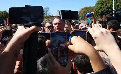 Brasília (DF), 18/07 /2025  - Bolsonaro fala a imprensa após colocar  tornozeleira na Secretaria de Administração Penitenciária do Distrito Federal. Foto Antônio Cruz / Agência Brasil
