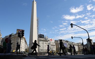 Greve geral na Argentina nesta terça-feira (25)