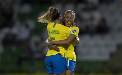 Estreia da Seleção Feminina Principal na Copa América: Brasil x Argentina (Colômbia)