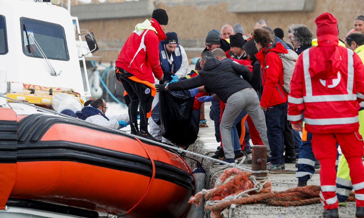 Aftermath of deadly migrant shipwreck near southern Italian coast