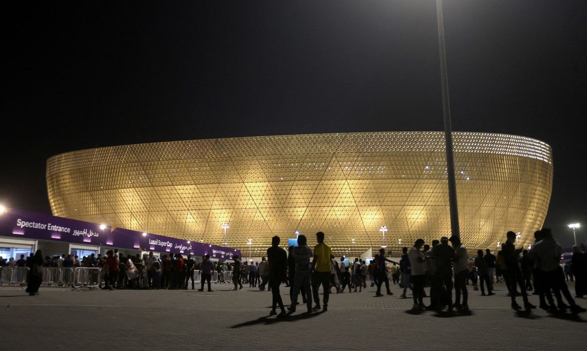 Vista do estádio Lusail, principal palco da Copa do Mundo do Catar. REUTERS/Ibraheem Al Omari