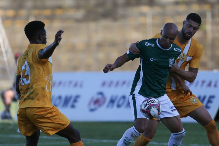 Jogo do Brasiliense-DF x Gama-DF  pelo campeonato Brasileiro da Série D no Estádio Elmo Serejo Farias - Serejão