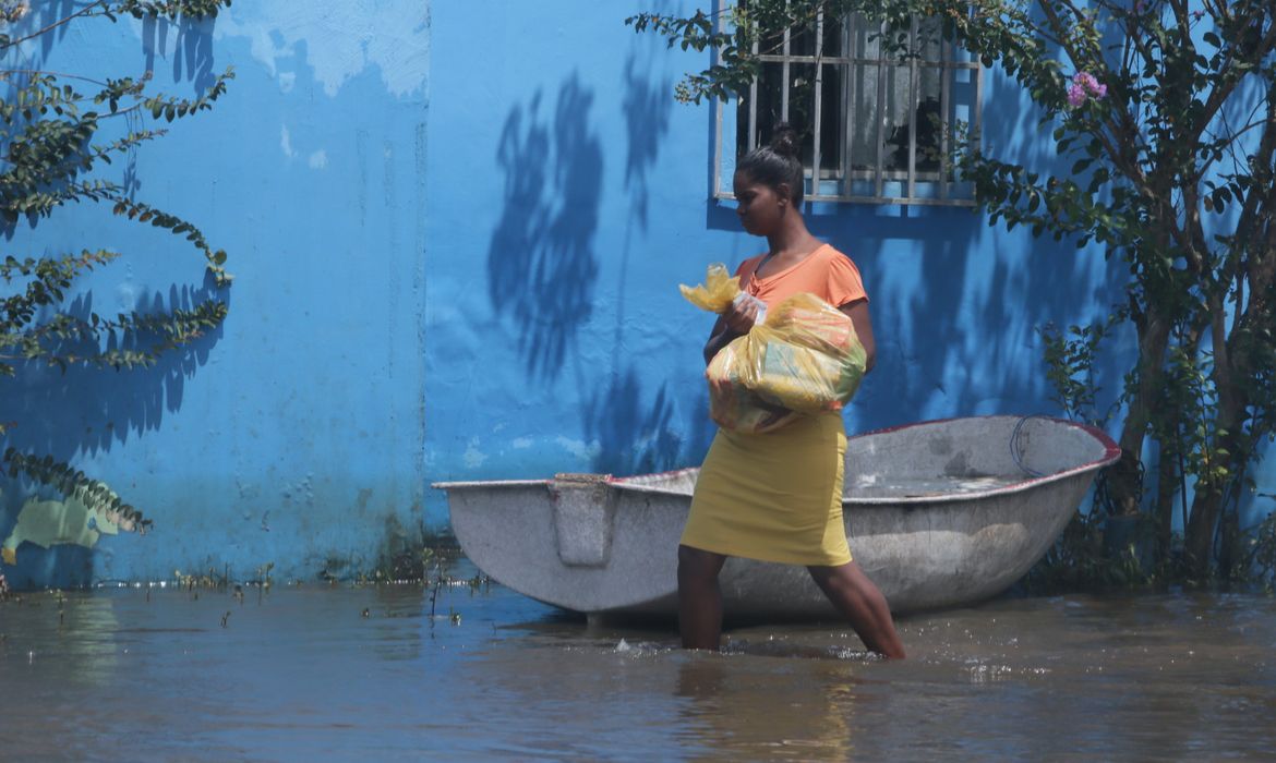 Ilhéus, bairro de Sambaituba, chuvas