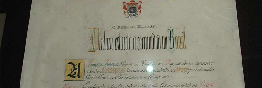 Original da Lei Áurea está em exposição no Arquivo Nacional até sexta, no Rio