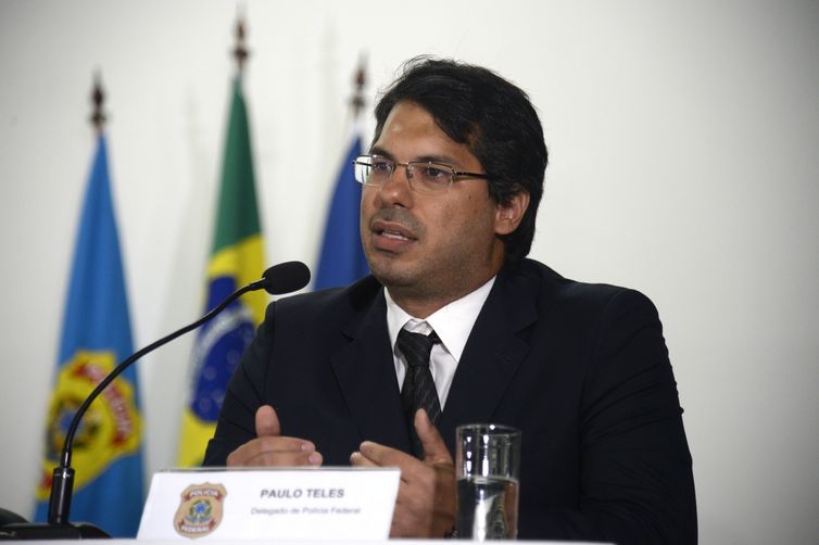 O delegado da Polícia Federal, Paulo Teles, durante apresentação do laudo das causas do incêndio que atingiu o Museu Nacional do Rio de Janeiro. 