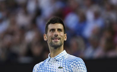 Novak Djokovic durante partida do Aberto da Austrália