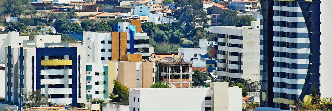 Terceira maior cidade do interior da Bahia, Vitória da Conquista conta agora com mais de 215 mil eleitores e já pode ter segundo turno para prefeito