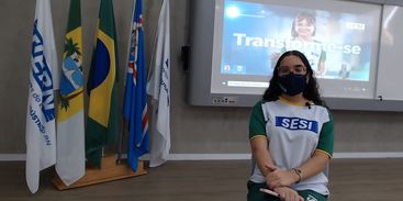 Crianças e adolescentes são estimulados a vivenciar experiências científicas/Divulgação / TV Brasil Crianças e adolescentes são estimulados a vivenciar experiências científicas