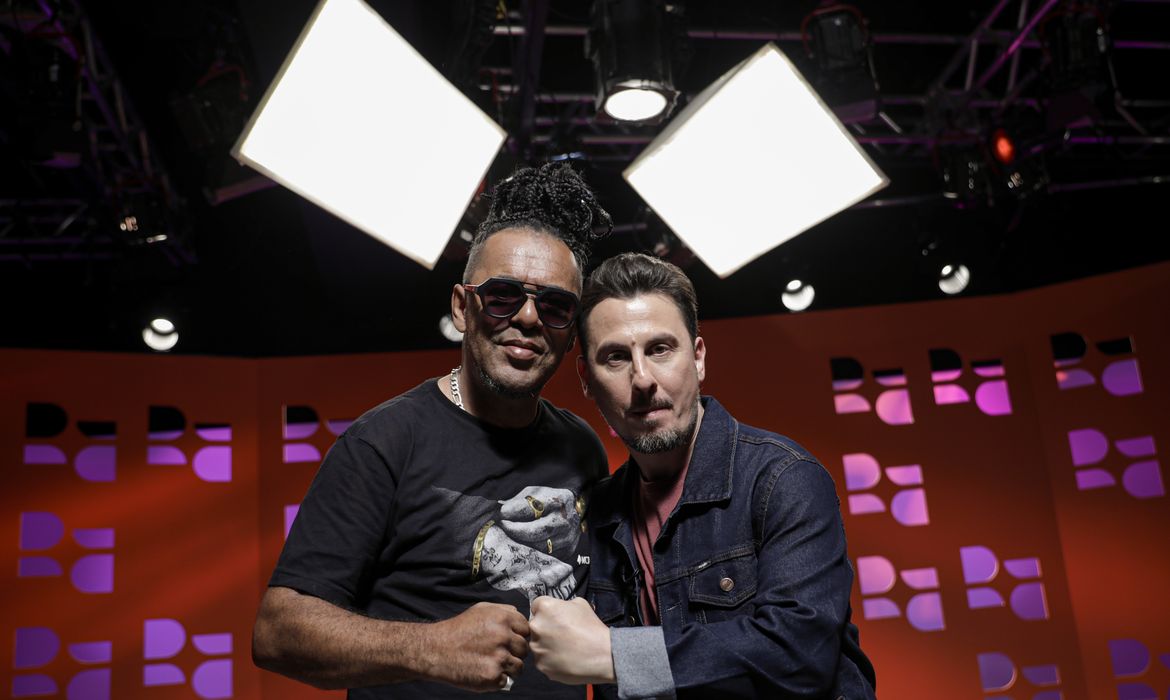 Brasília (DF) 14/11/2023 – O rapper GOG, é o convidado do programa na Empresa Brasil de Comunicação (EBC) - `DR com Demori.
Foto: Joédson Alves/Agência Brasil