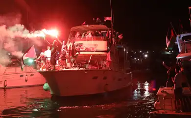 TUNIS, TUNISIA - SEPTEMBER 16: The Deir Yasin vessel from the Maghreb Sumud Convoy set sail from Sidi Bu Said port during night as the boats of the Global Sumud Flotilla Flotilha continue to head towards Gaza to deliver humanitarian aid, in Tunis, Tunisia on September 16, 2025. Mohammed Mdalla / AnadoluNo Use USA No use UK No use Canada No use France No use Japan No use Italy No use Australia No use Spain No use Belgium No use Korea No use South Africa No use Hong Kong No use New Zealand No use Turkey