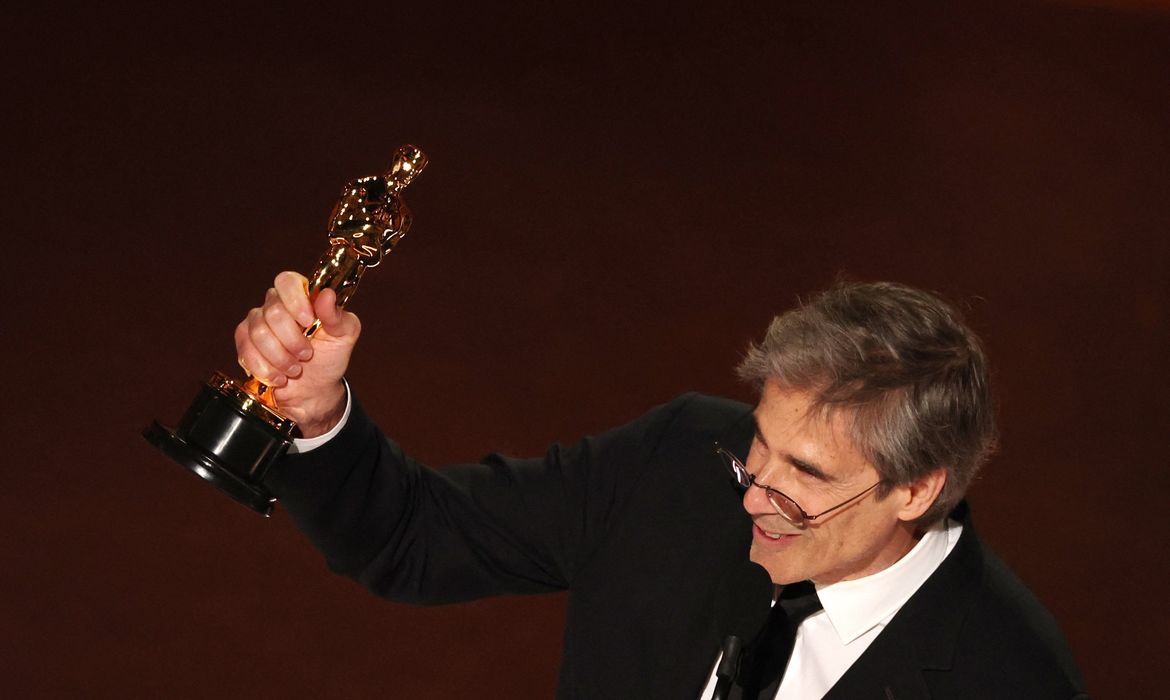 Ainda Estou Aqui faz histria e traz primeiro Oscar do Brasil
