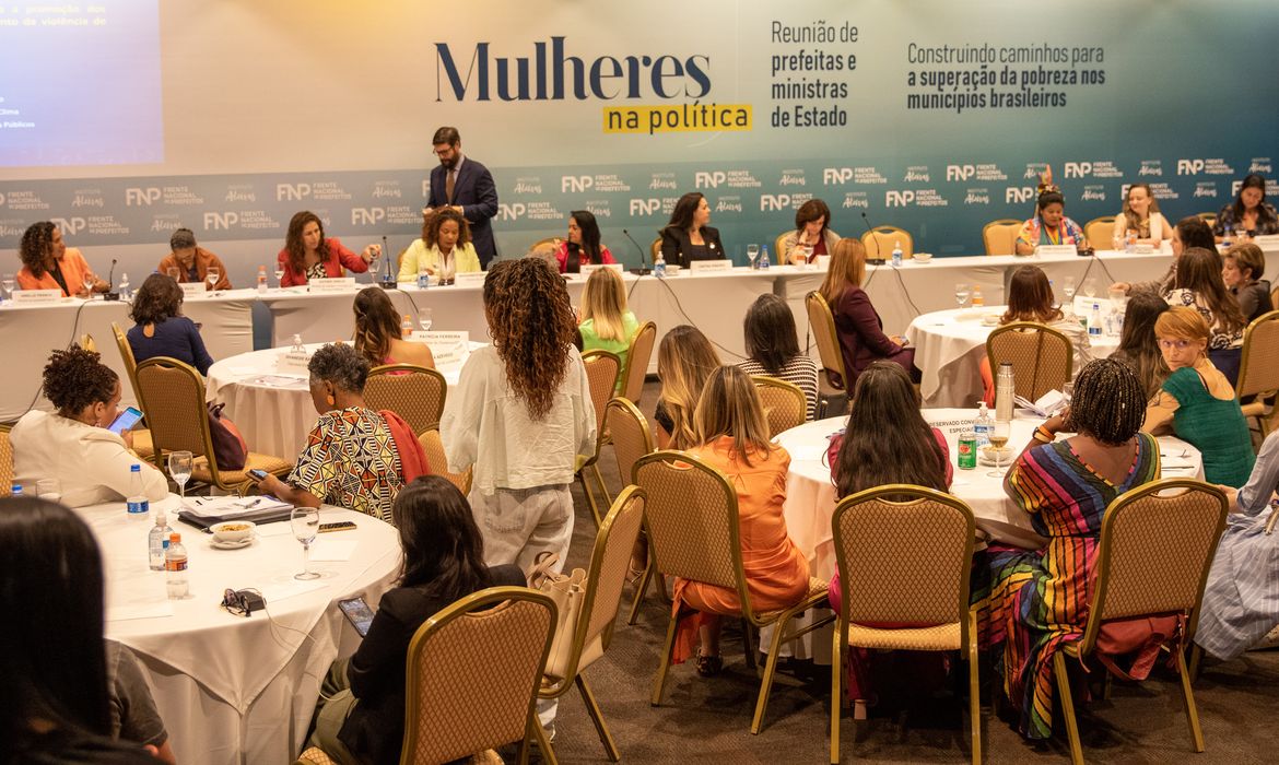 Brasília (DF)  28/03/2023 Ministras participam de reunião das prefeitas da Frente Nacional de Prefeitos. Foto: Antônio Cruz/ Agência Brasil
