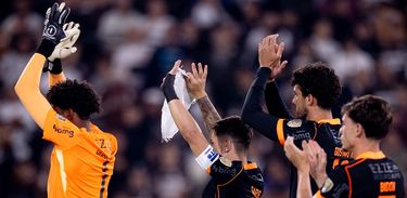 Plantense 0 x 2 Corinthians