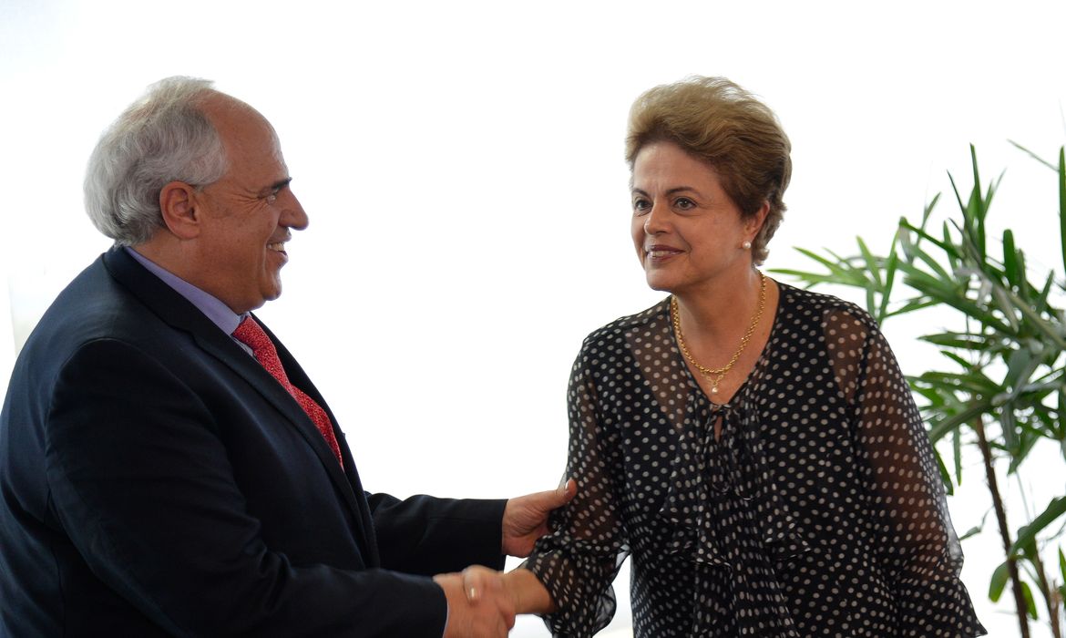 Brasília - A presidenta Dilma Rousseff, recebe em audiência o Secretário-Geral da União de Nações Sul-Americanas-Unasul, Ernesto Samper (Wilson Dias/Agência Brasil)