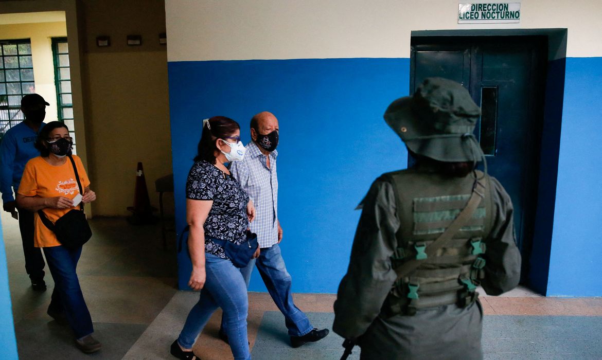 Estado de Barinas realiza uma reprise das eleições para governador em Barinas, na Venezuela