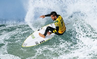 Surfe: Filipinho é tricampeão na África do Sul e carimba vaga em Paris. Foto: Reprodução Twitter/WSL Brasil
