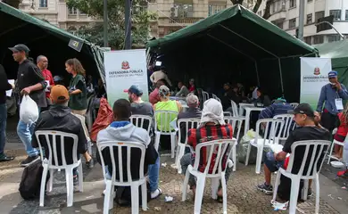 Semana do Registro Civil atende população em situação de rua em SP