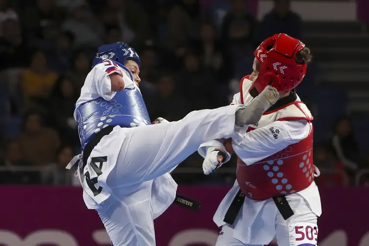 Parataekwondo, Debora Menezes, medalha de prata, no taekwondo, o Pan de Lima, 2019