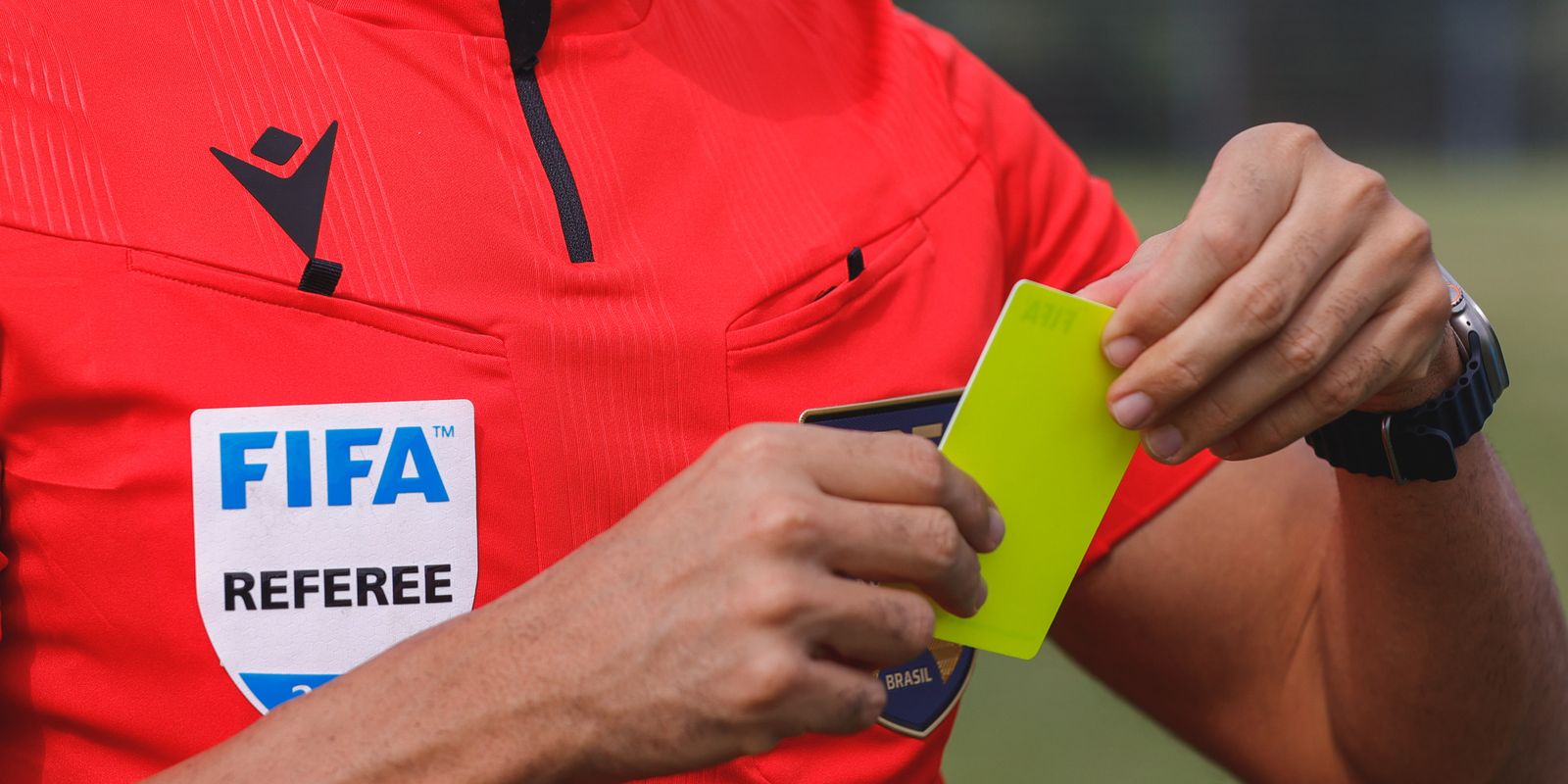 CBF anuncia programa de profissionalização de árbitros de futebol