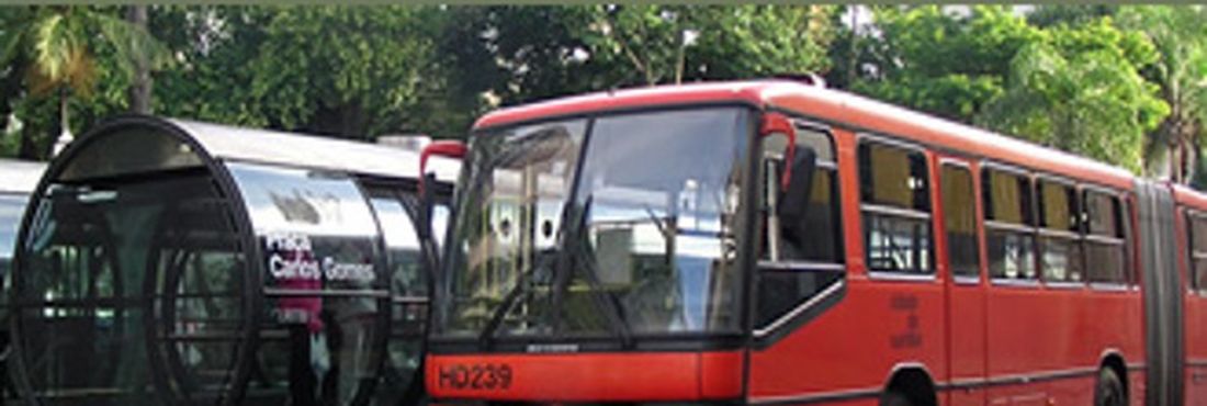 BRT em funcionamento em Curitiba