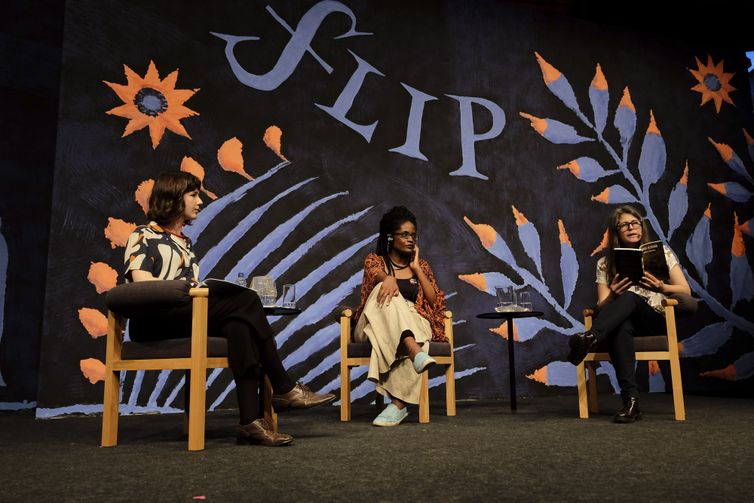 Bell Puã, Djamila Ribeiro e Selva Almada participam da mesa Amada vida na Flip 2018.