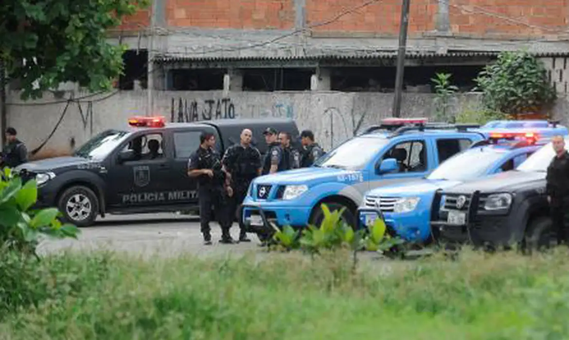 Polícia Militar na Maré, na zona norte do Rio
Foto: Tomaz Silva/Agência Brasil