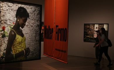 Exposição Walter Firmo: no verbo do silêncio a síntese do grito, com curadoria de Sergio Burgi, no Instituto Moreira Salles - IMS Paulista.