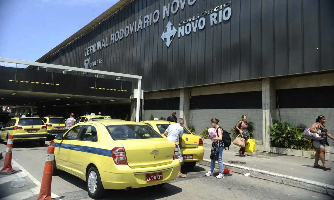 Rodoviária Novo Rio movimenta 300 mil