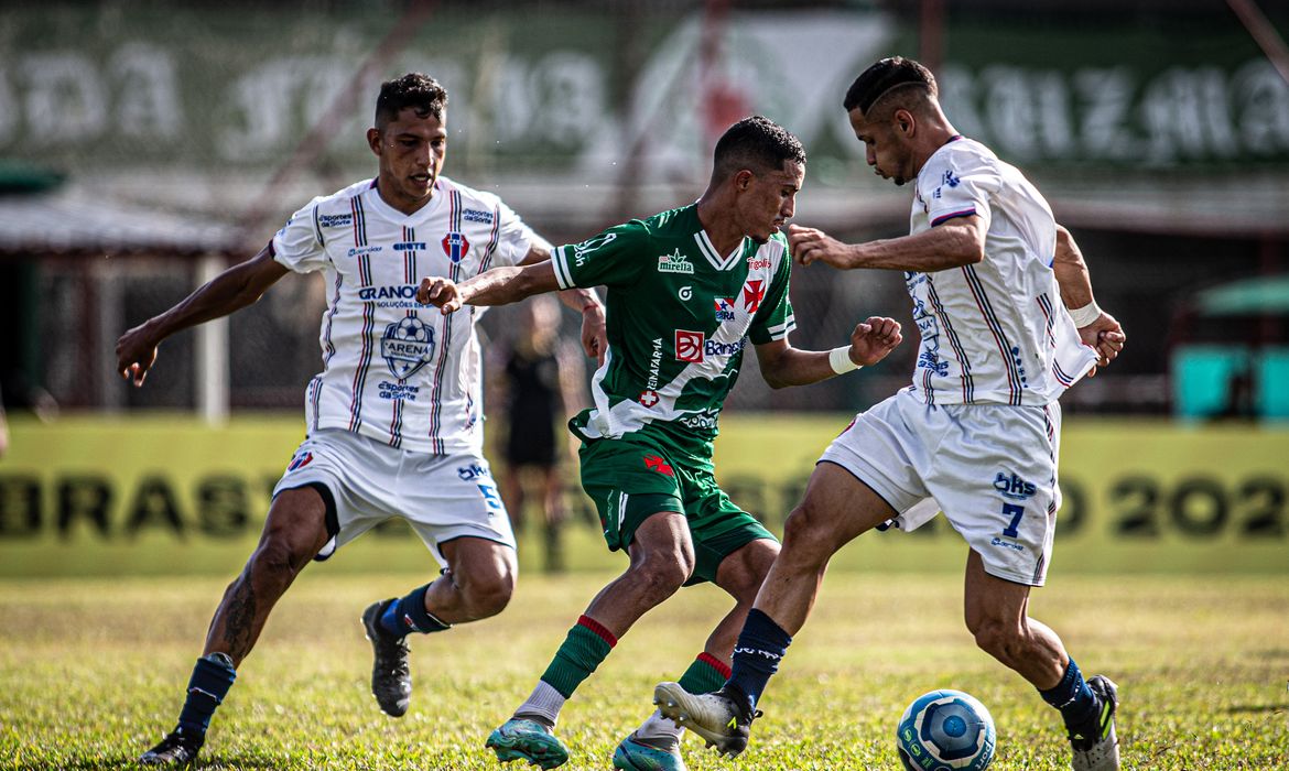 Estudo revela que equipe que começa a marcar pênaltis tem vantagem sobre  adversário