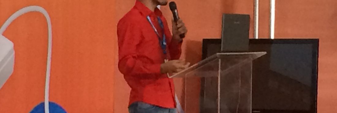 Jeferson Monteiro faz palestra sobre a Dilma Bolada na Campus Party 2014