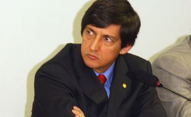 Ex-deputado Bispo Rodrigues 
