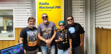 Seu Pereira e integrantes do Clube do Blues de Brasília