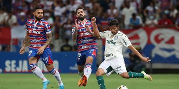 Ouça ao vivo: Palmeiras pode garantir o título brasileiro contra o Fortaleza