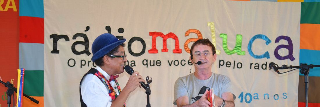 Transmissão da Rádio Maluca na Bienal do Livro de Brasília