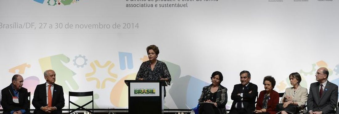 A presidenta Dilma Rousseff participa da abertura da 3ª Conferência Nacional de Economia Solidária, no Centro de Convenções Ulysses Guimarães